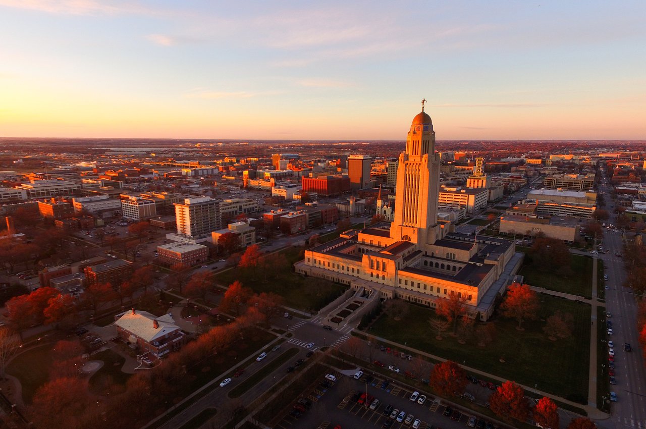 Aerial photo of Lincoln, NE including the state capitol building