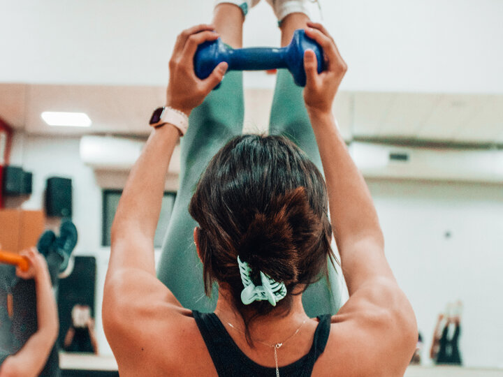 person doing an ab workout