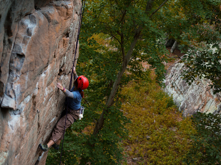 Climbing2